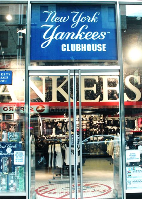 new york yankees store in manhattan